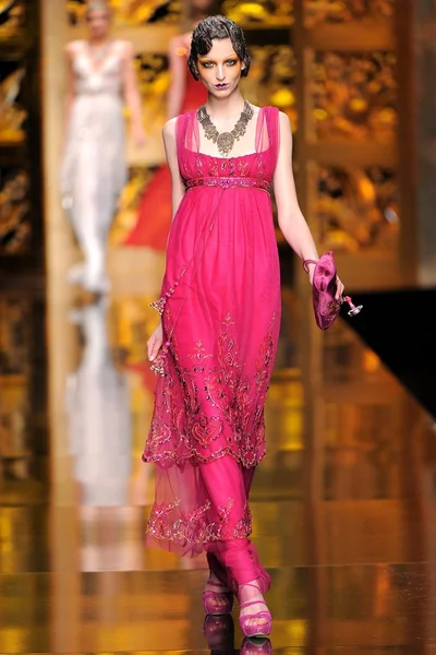 Look 43